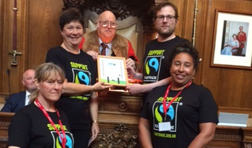 Hull Successfully Renews Fairtrade City Status