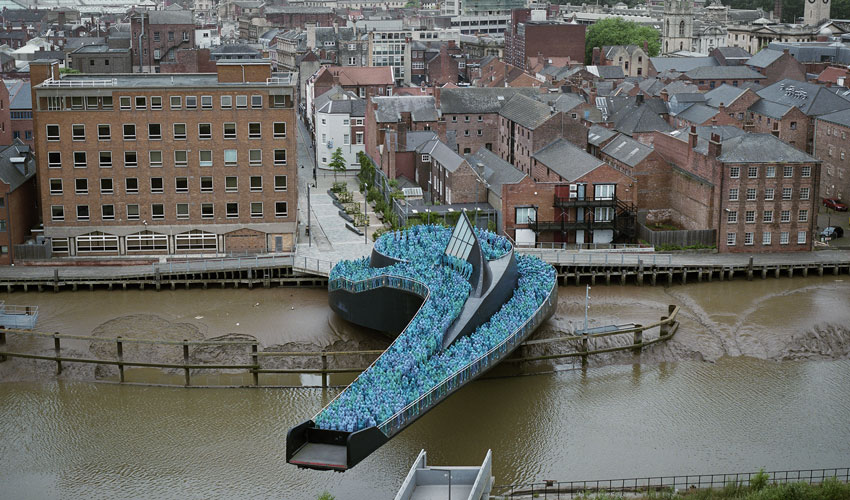 Additional Sea Of Hull Photograph To Join Ferens' Permanent Collection