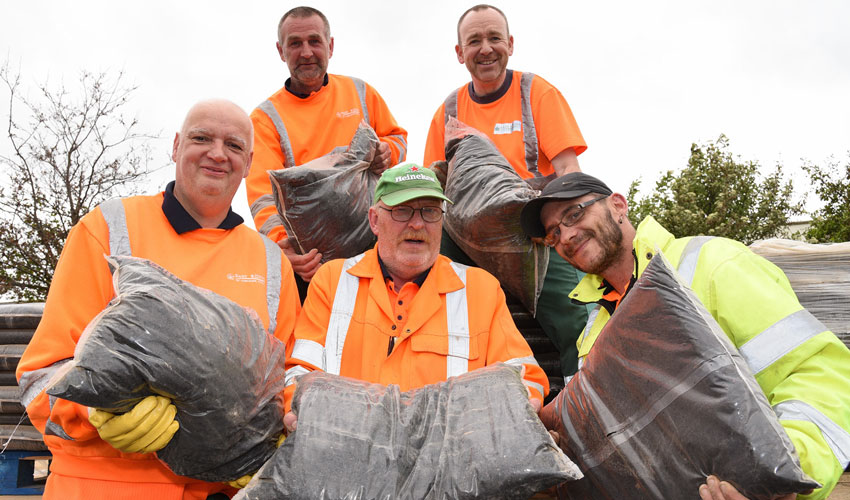 5000 Free Bags Of Compost To Be Given Away To Local Residents