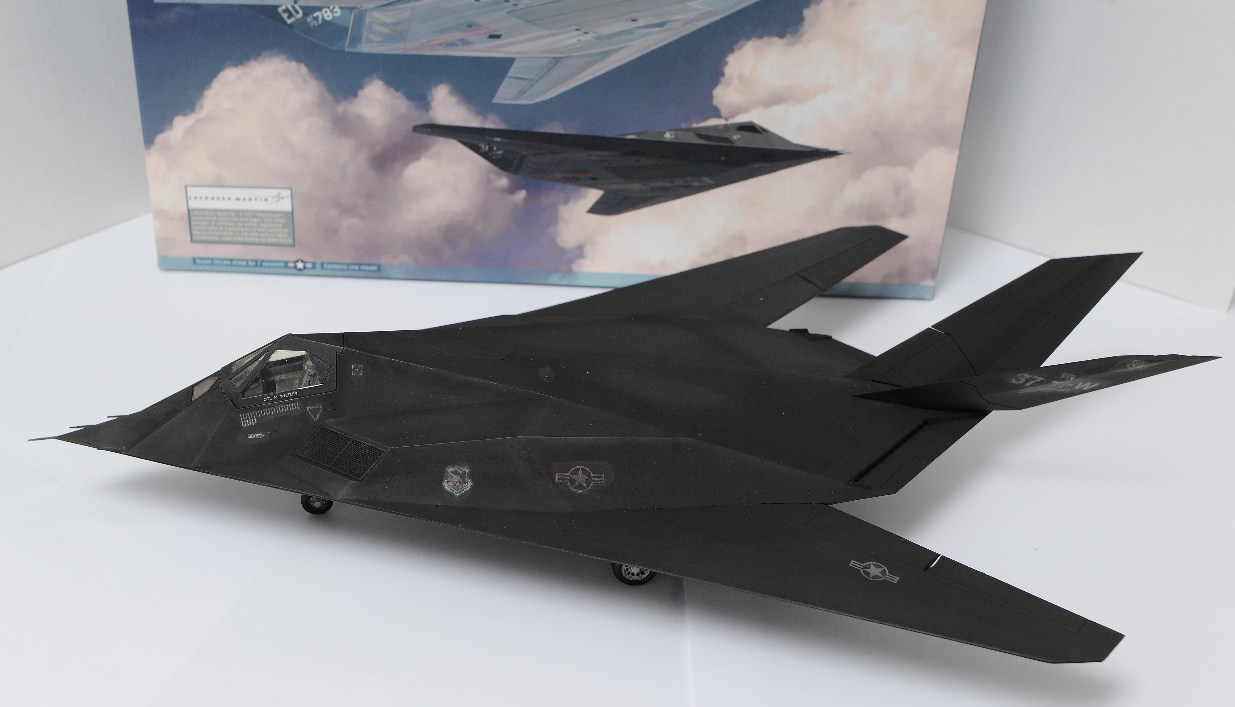 Lockheed F-117A Stealth Nighthawk 1:48 By Italeri