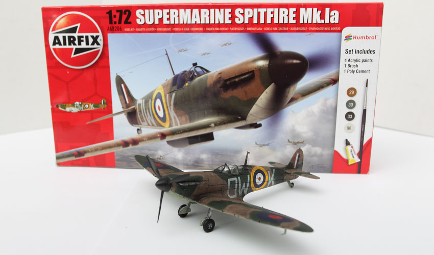 Airfix 1/72 Spitfire Model Plane Build Review and Photos