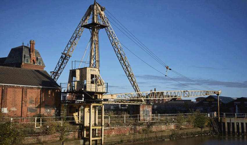 Search For Contractor To Restore Last Remaining 20th Century Scotch Derrick Crane