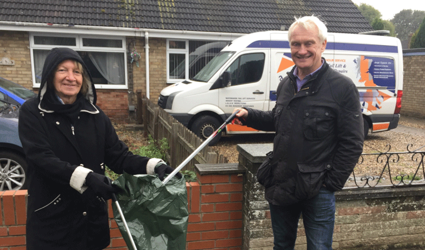 MP Backs Charity’s Million-mile Mission To Clean Up Lockdown Litter