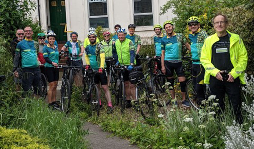 Samaritans Heritage Cycle Ride Makes Stop-Off In Beverley