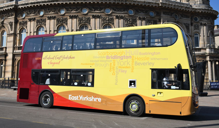 Shopping In Hull Has Never Been Easier With Free Parking And £5 Group Bus Tickets