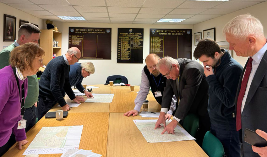 MP Ensures Beverley And Molescroft Councillors Have Their Say On Telegraph Poles 