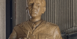 Where love became legend: J.R.R Tolkien sculpture unveiling in East Yorkshire